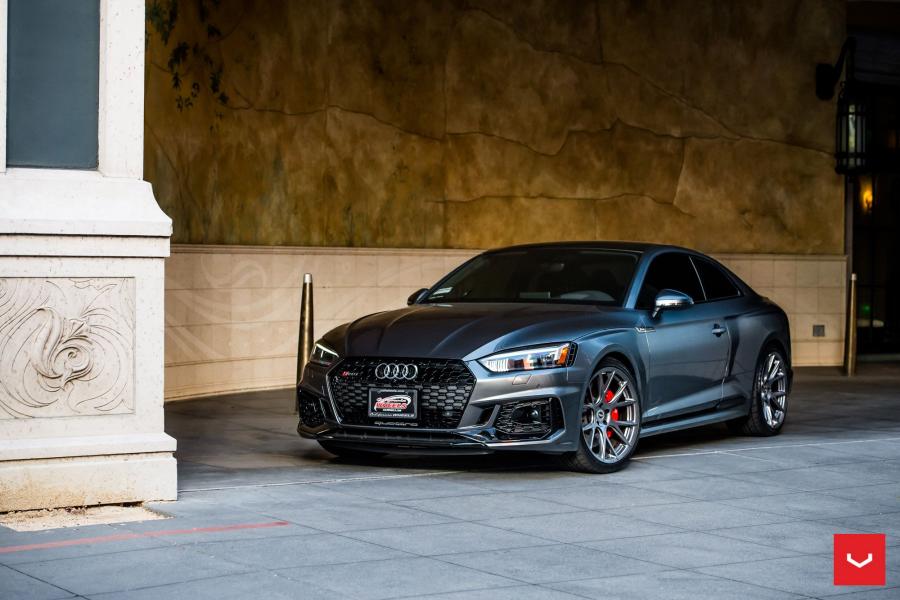  Audi RS5 Coupe on Vossen Wheels (VFS-6) 2019 года  (фото 7 из 10)
